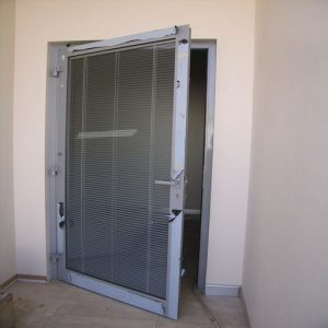 ابواب المنيوم فني المنيوم - فياض 50720466 - فني شتر - فني المنيوم شبابيك - فني ألمنيوم باكستاني - فني المنيوم مطابخ - معلم المنيوم شاطر - فني ألمنيوم هندي